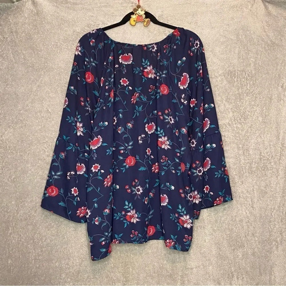 Faded Glory 2X Top Shirt Blue Red Floral Keyhole Round Neck‎ 3/4 Flare Sleeve - Picture 5 of 7